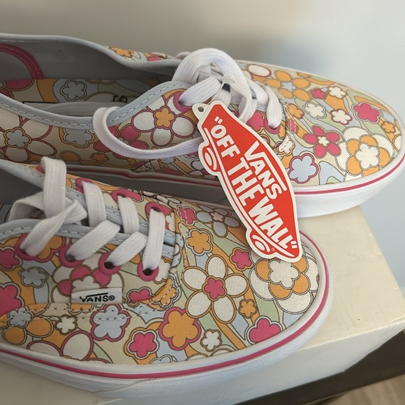 NEW VANS Authentic Platform 2.0 Sunday Best X Vans Aritzia - Picture 5 of 9